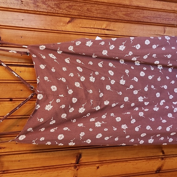 Brown Spaghetti Strap Maxi Dress with White Flowers - Picture 2 of 5